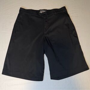 Nike Golf Tour Performance Dri-Fit Black Shorts Mens 30 Flat Front Athletic